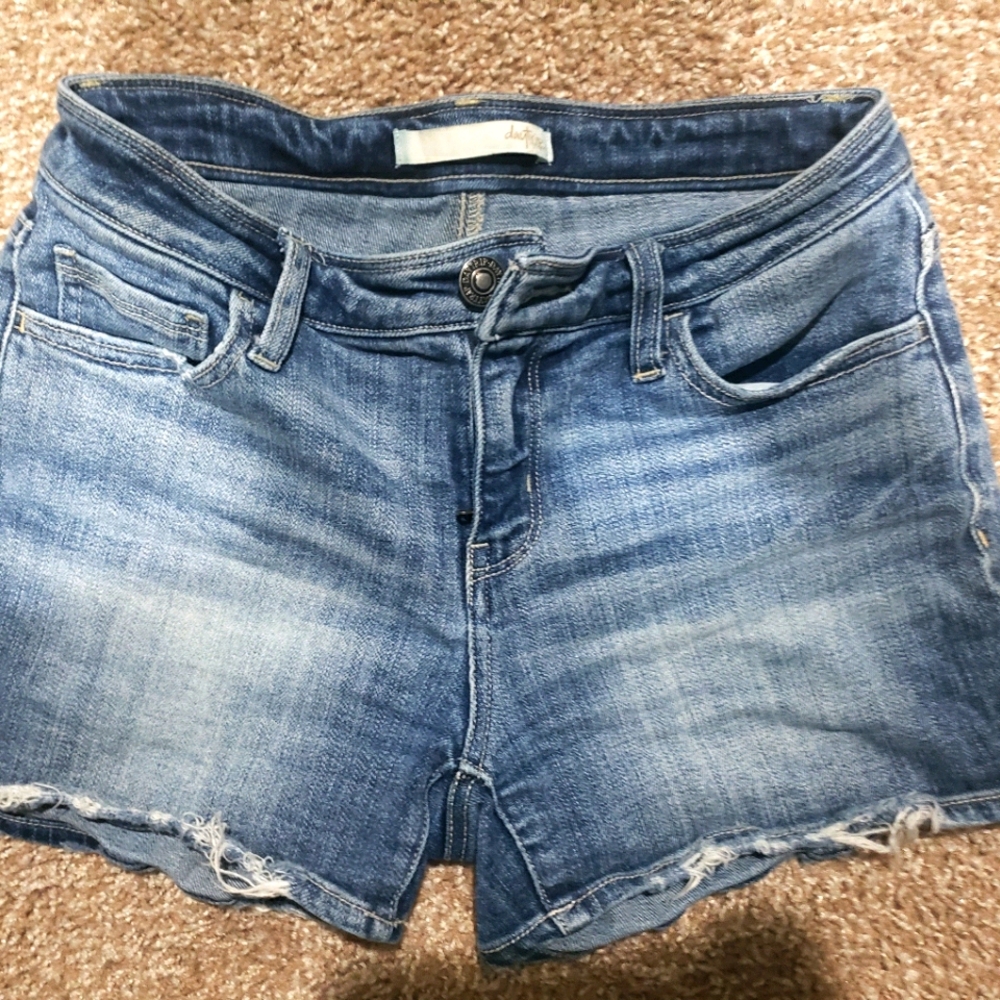 DayTrip (Buckle) jean shorts